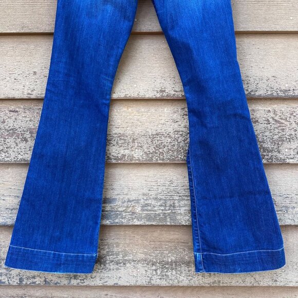 J Brand "Love Story Bell Bottoms" Womens Flared Jeans Size 26 Blue Denim Cotton - Picture 12 of 15